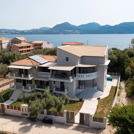 Aurora شقة نِكيانا